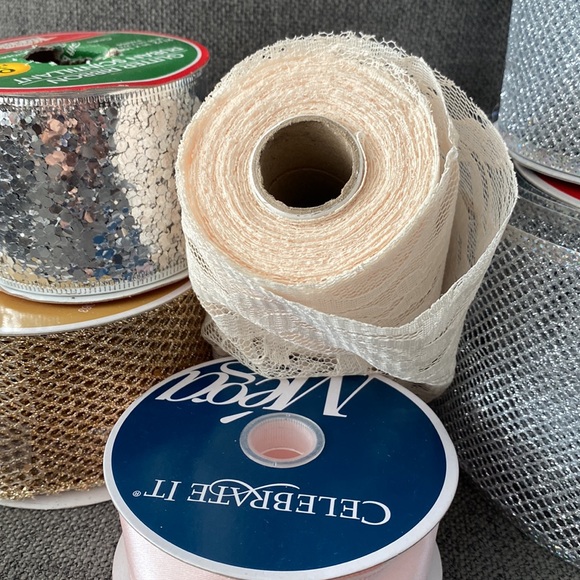 Lot of 17 Spools of Ribbon - Picture 7 of 7